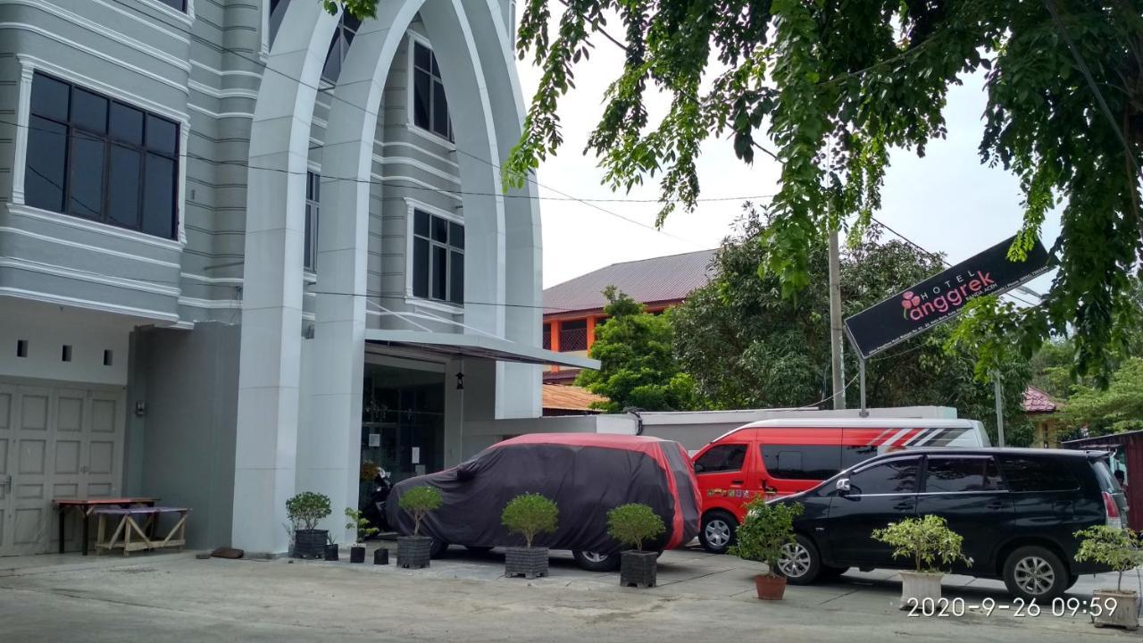 Hotel Anggrek Aceh Банда-Ачех Экстерьер фото
