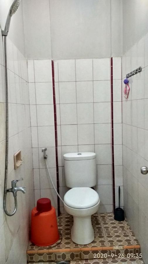 Hotel Anggrek Aceh Банда-Ачех Экстерьер фото